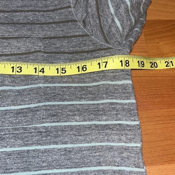 Christopher and Banks women’s 3/4 sleeve top striped top Size Large Petite - Picture 7 of 8